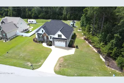 305 Summerfield Drive, Pikeville, NC 27863 - Photo 3