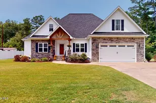 305 Summerfield Dr, Pikeville, NC 27863 - Photo 1