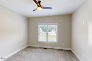 305 Summerfield Dr, Pikeville, NC 27863 - Photo 33