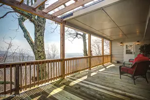 299 Gideon Ridge Rd, Blowing Rock, NC 28605 - Photo 5