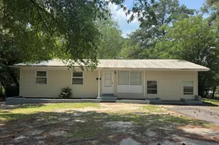 1114 Oak Ave, Rockingham, NC 28379 - Photo 1