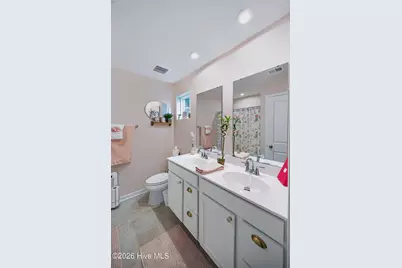 2101 Raven Way, Elizabeth City, NC 27909 - Photo 9