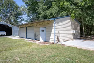 250 Beulah Rd, Clinton, NC 28328 - Photo 29