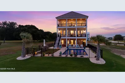 402 Kensington Place, Newport, NC 28570 - Photo 3