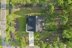 30240 W Lake Dr, Wagram, NC 28396 - Photo 29