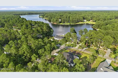 30240 W Lake Drive, Wagram, NC 28396 - Photo 3