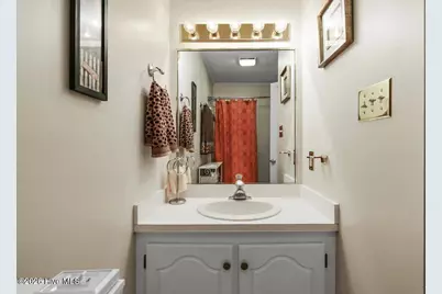 200 Woodcroft Drive, Goldsboro, NC 27534 - Photo 31