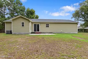 509 Hay Baler Ct, Sneads Ferry, NC 28460 - Photo 17