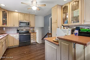 609 Francis Ct, Spring Lake, NC 28390 - Photo 7