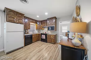 101 N Channel Haven Dr, Wilmington, NC 28409 - Photo 9