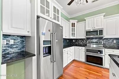 222 Taylorwood Drive, Beaufort, NC 28516 - Photo 9