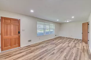 242 Maywood Dr, Martinez, GA 30907 - Photo 3