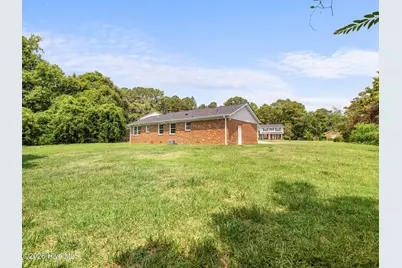 103 Oakwood Court, Jacksonville, NC 28546 - Photo 7