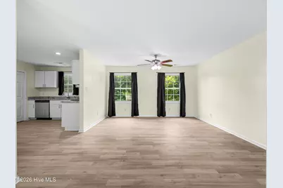 103 Oakwood Court, Jacksonville, NC 28546 - Photo 13