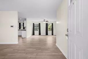103 Oakwood Ct, Jacksonville, NC 28546 - Photo 9