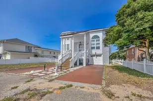 203 Norton St, Oak Island, NC 28465 - Photo 5