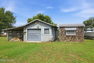 208 Easy St, Cape Carteret, NC 28584 - Photo 29