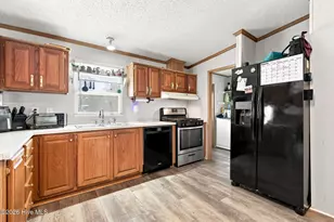 208 Easy St, Cape Carteret, NC 28584 - Photo 9