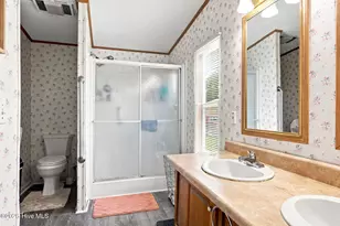 208 Easy St, Cape Carteret, NC 28584 - Photo 27
