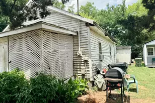 117 E Church St, Bethel, NC 27812 - Photo 3