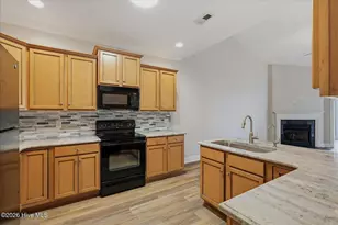 3021 Braewood Ct, Leland, NC 28451 - Photo 11