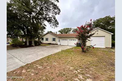 1506 E Oak Island Drive, Oak Island, NC 28465 - Photo 3
