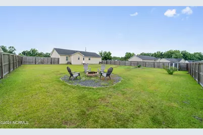 120 Woodbury Farm Drive, Jacksonville, NC 28540 - Photo 19