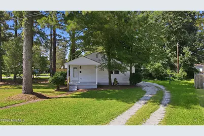 1101 Meadows Street, New Bern, NC 28560 - Photo 27