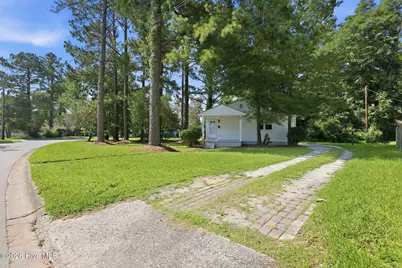 1101 Meadows Street, New Bern, NC 28560 - Photo 29