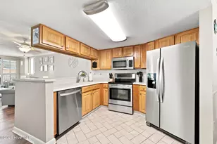 1400 E Fort Macon Rd, Atlantic Beach, NC 28512 - Photo 11
