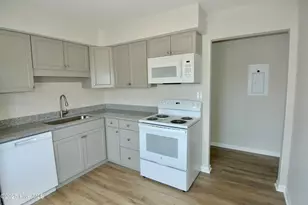 1731 Elmwood St, New Bern, NC 28560 - Photo 7