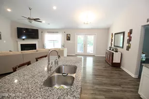 218 Patriot Dr, Newport, NC 28570 - Photo 5