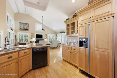 142 Oakleaf Drive, Pine Knoll Shores, NC 28512 - Photo 17