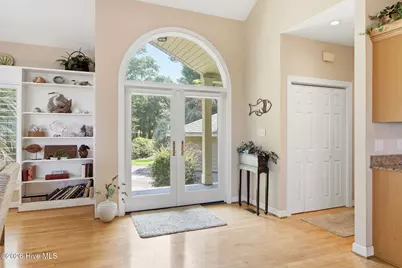142 Oakleaf Drive, Pine Knoll Shores, NC 28512 - Photo 5