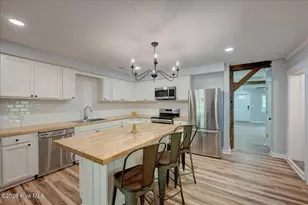 614 W Thurman Rd, New Bern, NC 28562 - Photo 5