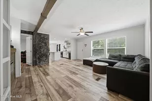 1610 Stanbury Rd SW, Supply, NC 28462 - Photo 5