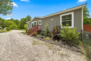 1610 Stanbury Rd SW, Supply, NC 28462 - Photo 31