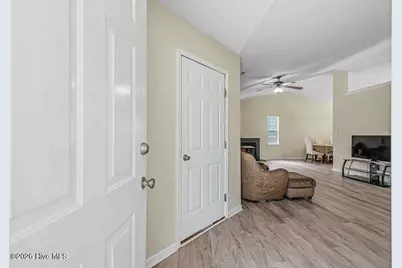 109 Ellen Court, Jacksonville, NC 28540 - Photo 3