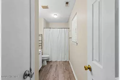 109 Ellen Court, Jacksonville, NC 28540 - Photo 17