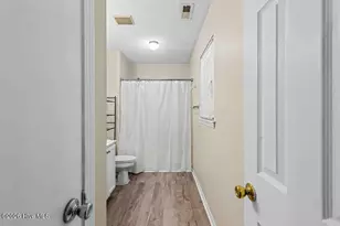 109 Ellen Ct, Jacksonville, NC 28540 - Photo 17