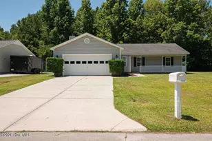109 Ellen Ct, Jacksonville, NC 28540 - Photo 1