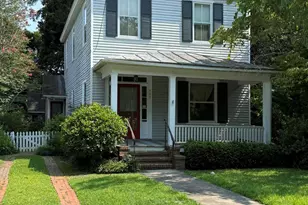 409 Avenue C, New Bern, NC 28560 - Photo 1