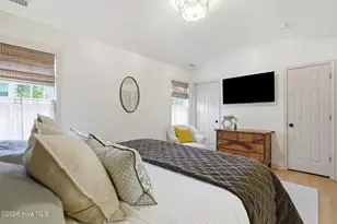 101 NW 11th St, Oak Island, NC 28465 - Photo 19