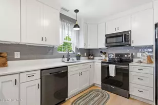101 NW 11th St, Oak Island, NC 28465 - Photo 13