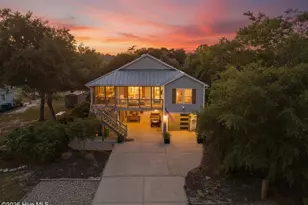 101 NW 11th St, Oak Island, NC 28465 - Photo 1
