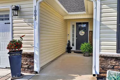 1008 Spot Circle, New Bern, NC 28562 - Photo 3
