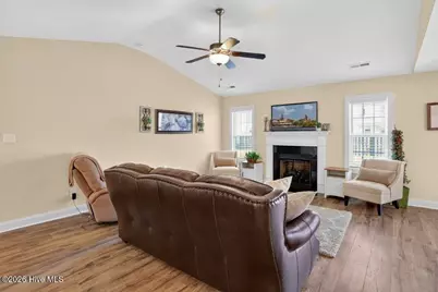 1008 Spot Circle, New Bern, NC 28562 - Photo 5