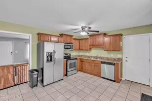 477 Sand Ridge Rd, Hubert, NC 28539 - Photo 13
