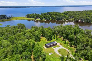 4725 Creeks Jct Rd, Blounts Creek, NC 27814 - Photo 3