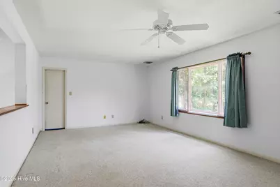 704 Meadow Court, Morehead City, NC 28557 - Photo 27